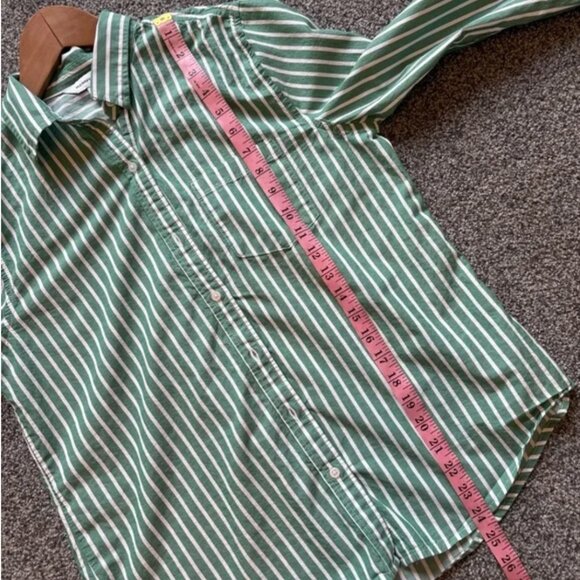 Old Navy The Classic Shirt in Soft Kelly Green and White 100% Cotton size small - Picture 7 of 10